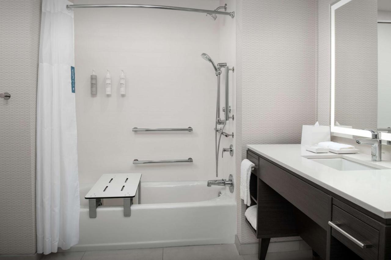 Home2 Suites Orlando Southeast Nona Narcoossee 外观 照片